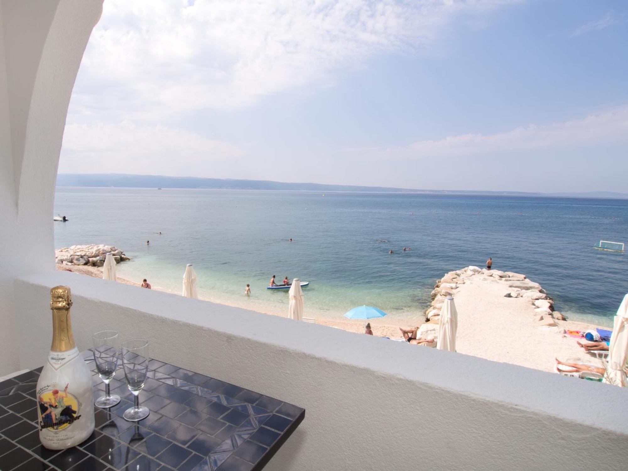 Villa Tamaris On The Beach 珀德垂那 外观 照片