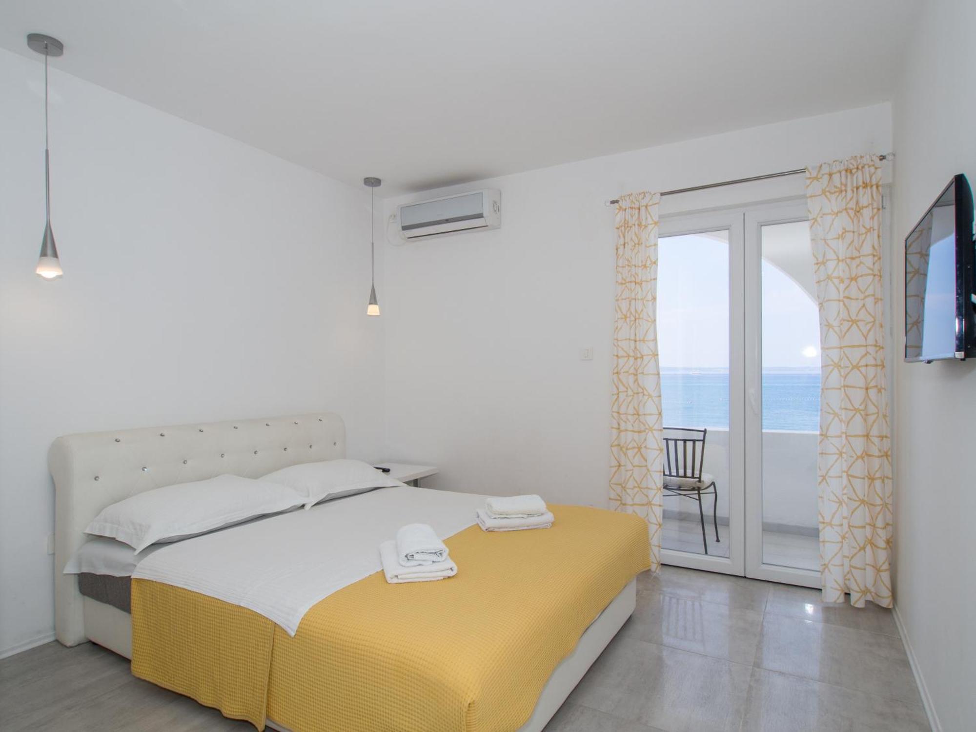 Villa Tamaris On The Beach 珀德垂那 外观 照片