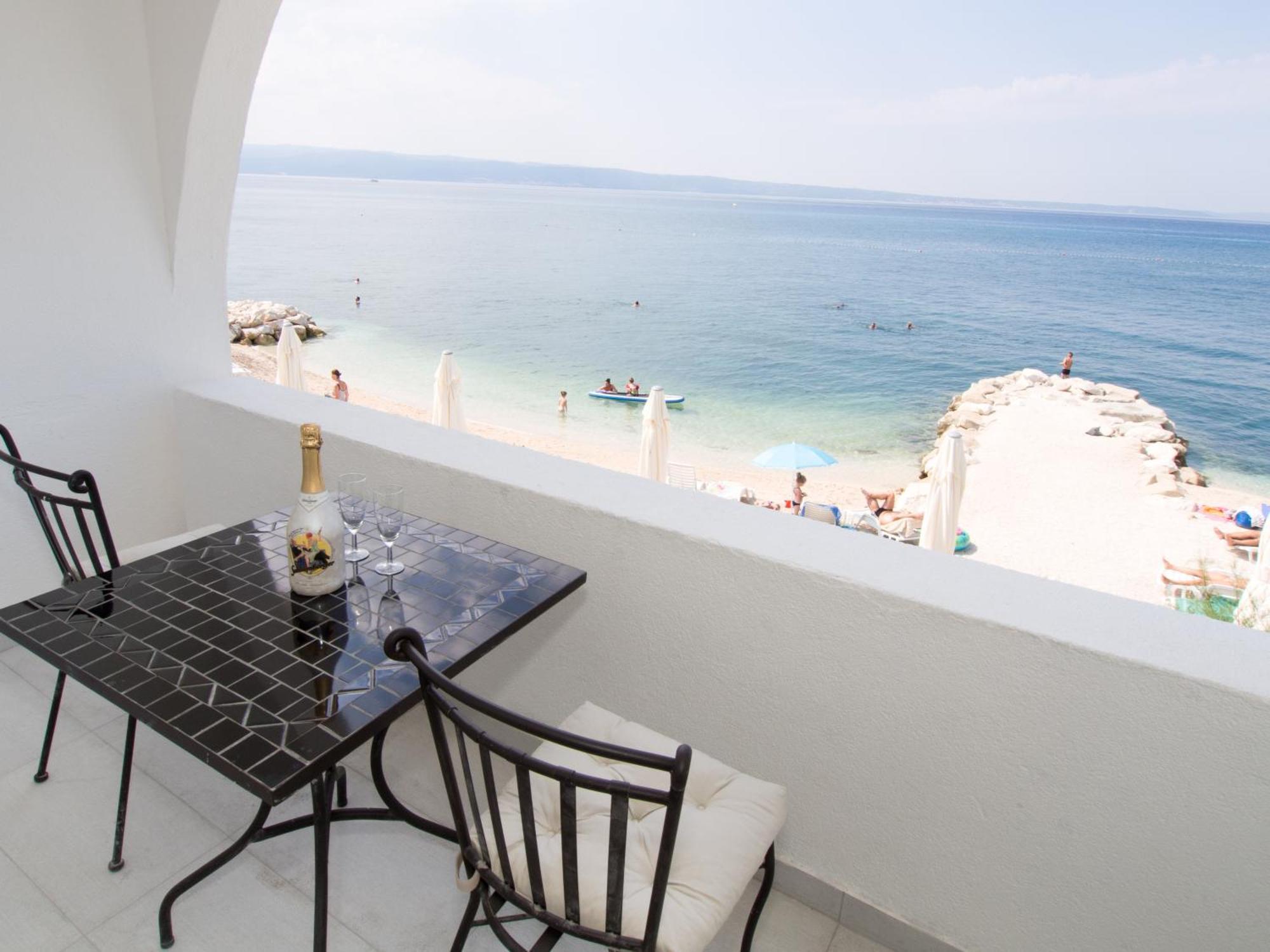 Villa Tamaris On The Beach 珀德垂那 外观 照片